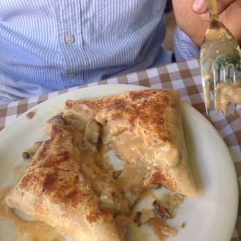 Crepe Royale - Restaurants Near Me - Brasília, DF