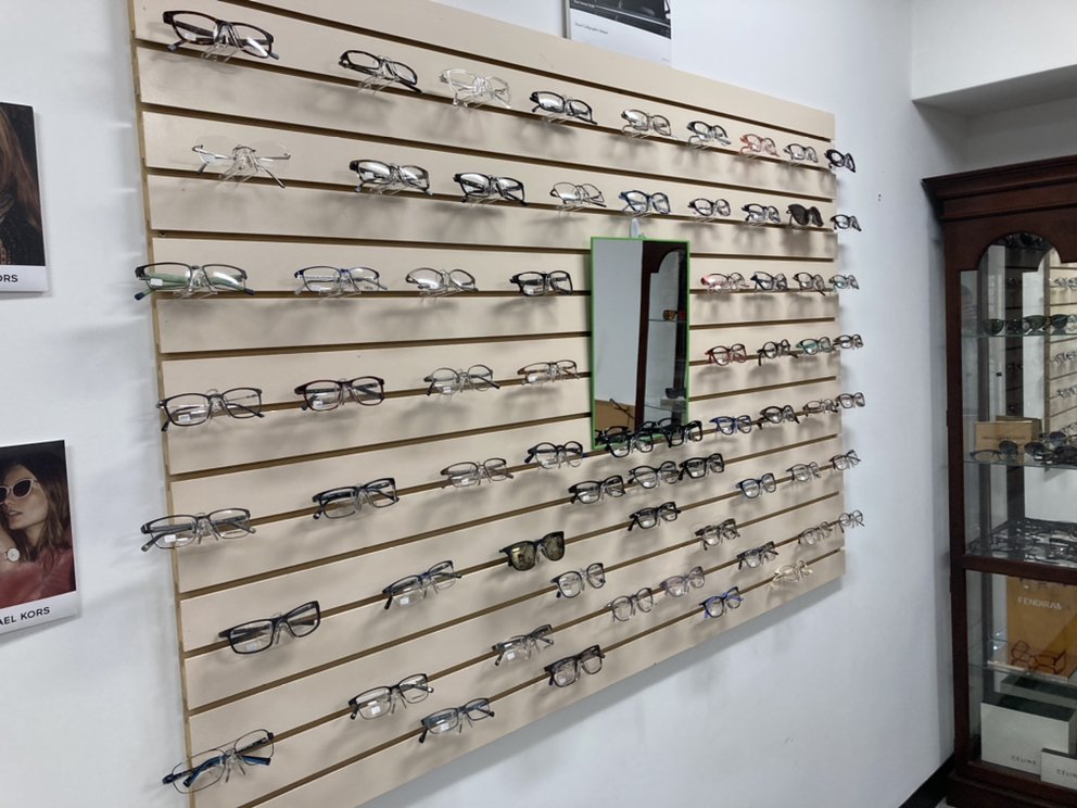 QUALITY OPTICAL SERVICE Updated May 2024 10 Reviews 8939 Woodman