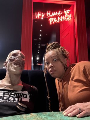 PanIQ Escape Room & Lounge by null
