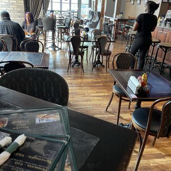 Blackeyed Peas - Seating Area - Soul Food Near Me - Norfolk, Virginia