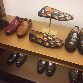GUCCI AT THE GARDENS AT EL PASEO - Updated June 2025 - 26 Photos \u0026 41  Reviews - 73585 El Paseo, Palm Desert, California - Leather Goods - Phone  Number - Yelp