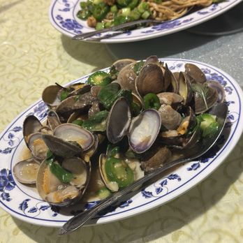 Boston Lobster - Basil Clams - Chinese Near Me - Rosemead, California Boston Lobster - Basil Clams - Chinese Near Me - Rosemead, California