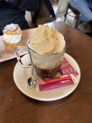 La Capitainerie by null