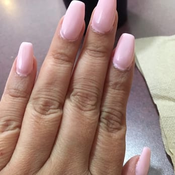Natural Nails - Left hand lympy gel on cuticles under nails onsides on skin. This was a fill smh! - Nail Salons Near Me - Patterson, California Natural Nails - Left hand lympy gel on cuticles under nails onsides on skin. This was a fill smh! - Nail Salons Near Me - Patterson, California