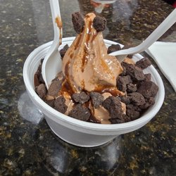 Love's Yogurt