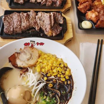 Ajisen Ramen - Tom Yum Steak Ramen (Substituted the broth with Black Garlic) - Ramen Near Me - Vaughan, Ontario