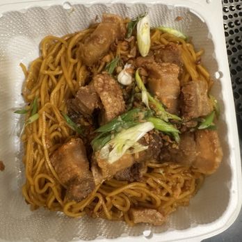 Delish Thai Kitchen - Thai Near Me - North Hollywood, California