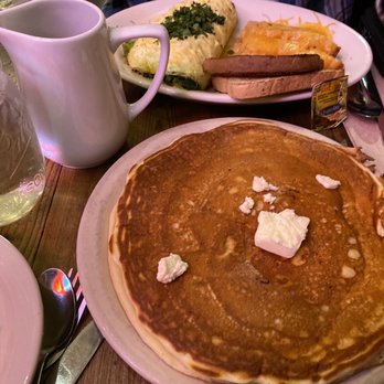 Mud Street Annex - Pancake - Breakfast & Brunch Near Me - Eureka Springs, Arkansas