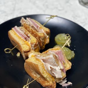 Metro City Restaurant & Bar on Yelp