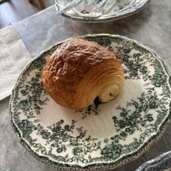 Oh La La - Pain Au Chocolat - Bakeries Near Me - Pasadena, California Oh La La - Pain Au Chocolat - Bakeries Near Me - Pasadena, California