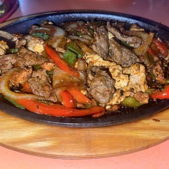 La Catrina - Mexican Near Me - St. Louis, Missouri