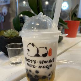 mango coconut milk with boba