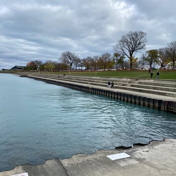 Chicago Lakefront Trail - Hiking Near Me - Chicago, Illinois Chicago Lakefront Trail - Hiking Near Me - Chicago, Illinois