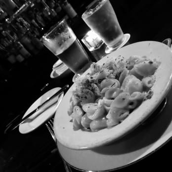 Mulleady's Irish Pub - Serious comfort food - Mac & Maytag Blue. - Irish Pub Near Me - Seattle, Washington Mulleady's Irish Pub - Serious comfort food - Mac & Maytag Blue. - Irish Pub Near Me - Seattle, Washington