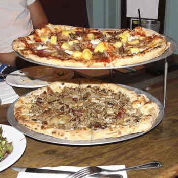 Flatbread Company - mopsy's kalua pork, homemade sausage - Pizza Near Me - Paia, Hawaii