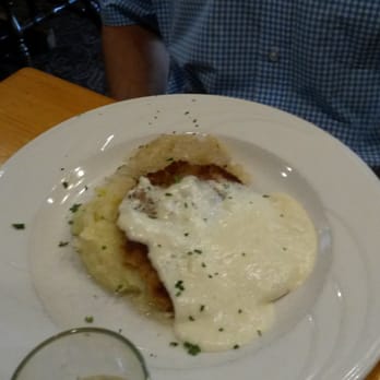 Munich Haus - Rahm Schnitzel - German Near Me - Chicopee, Massachusetts