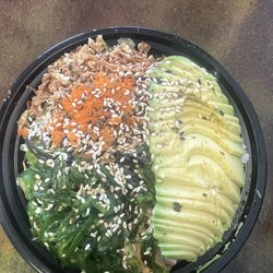 Tuna Poke - Regular Poke bowl with 3 scoops, upgraded with avocado (look at all that avocado )