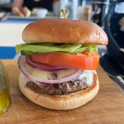 Tarpon House @ Marriott - Gourmet burger.