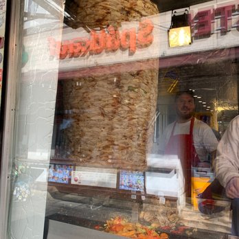 Mustafas Gemüse Kebap - Food Stands Near Me - Berlin, BE Mustafas Gemüse Kebap - Food Stands Near Me - Berlin, BE