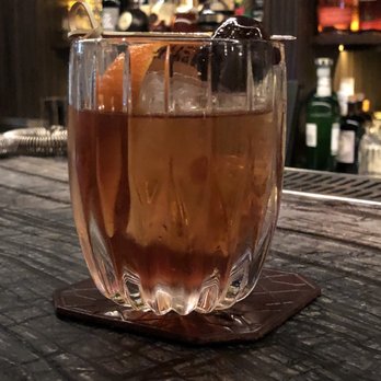 Quinary - Cocktail Bars Near Me - Hong Kong, HK