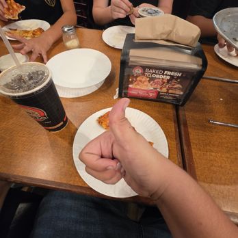 Me-n-Ed's Pizzeria - Me showing how great the food is, and how clean the tables are - Pizza Near Me - Exeter, California Me-n-Ed's Pizzeria - Me showing how great the food is, and how clean the tables are - Pizza Near Me - Exeter, California