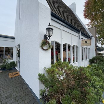 Big Little Boxes - Gift Shops Near Me - Carmel-by-the-Sea, California Big Little Boxes - Gift Shops Near Me - Carmel-by-the-Sea, California