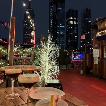 230 Fifth Rooftop Bar - Rooftop - Cocktail Bars Near Me - New York, New York