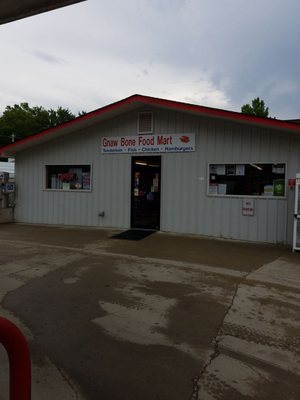 Gnaw Mart by null