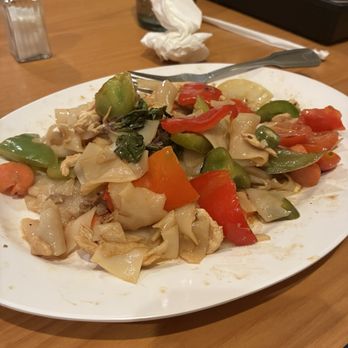 Thai Thai - Pad KeeMao Before- no taste, no color, no flavor! - Thai Near Me - Hanford, California Thai Thai - Pad KeeMao Before- no taste, no color, no flavor! - Thai Near Me - Hanford, California