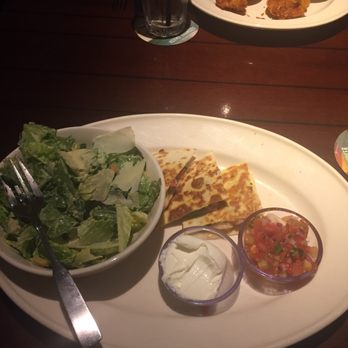 Bahama Breeze - Bars Near Me - Newark, Delaware