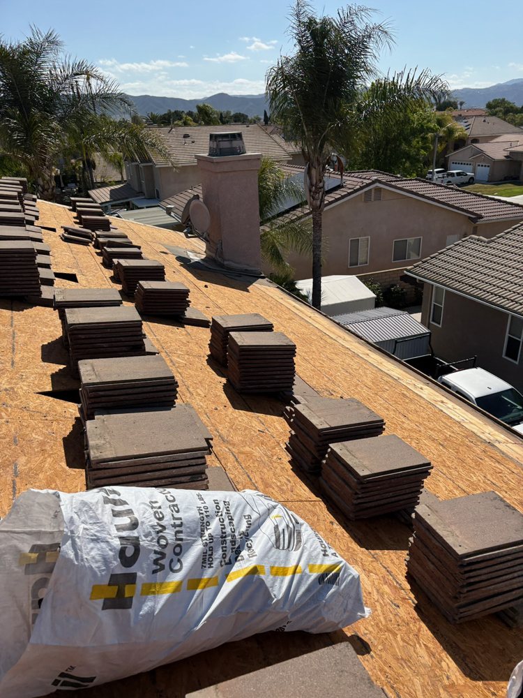 Slide of Collins Roofing Pro