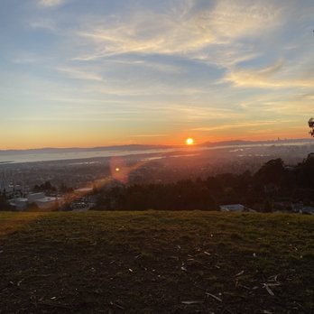 Joaquin Miller Park - Parks Near Me - Oakland, California