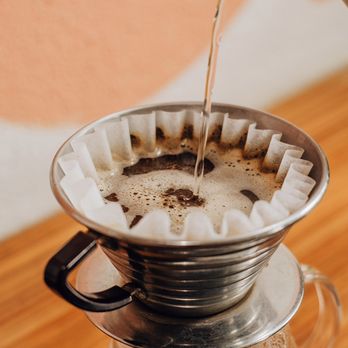 Bean About Town Kentish town - Hand pour over kalita - Coffee & Tea Near Me - London, XGL Bean About Town Kentish town - Hand pour over kalita - Coffee & Tea Near Me - London, XGL