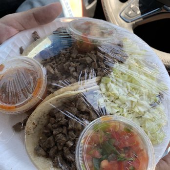 El Guero Canelo - Carne asada tacos = happiness - Mexican Near Me - Tucson, Arizona El Guero Canelo - Carne asada tacos = happiness - Mexican Near Me - Tucson, Arizona