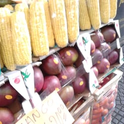 Camila y Nahuel - choclos y mangos
