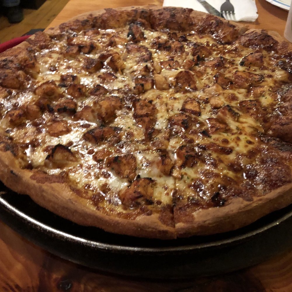 De Cesare's Pizzeria - The Wildcat Pizza was hot and spicy and delicious with a perfect crispy crunchy crust!! - Pizza Near Me - Schroon Lake, New York De Cesare's Pizzeria - The Wildcat Pizza was hot and spicy and delicious with a perfect crispy crunchy crust!! - Pizza Near Me - Schroon Lake, New York