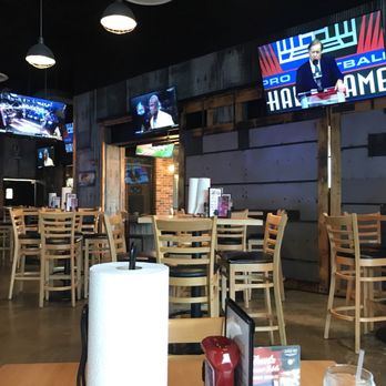 Aspen Tap House - Burgers Near Me - Champaign, Illinois
