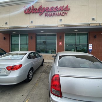 Walgreens - Store side - Drugstores Near Me - San Antonio, Texas