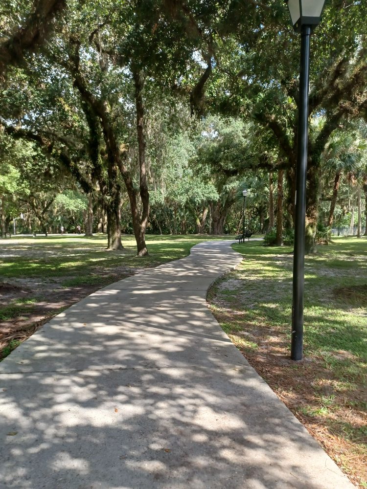 Live Oak Park Image