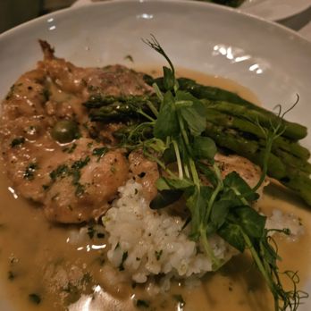 Yebo Beach Haus - Caperberry chicken piccata - New American Near Me - Atlanta, Georgia