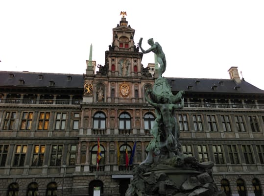 Antwerp City Hall by null