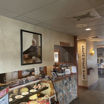 Sunset Cafe & Loose Wolf Saloon - American Near Me - Cle Elum, Washington