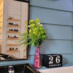 Sunsational Designs Gallery & Beads of Paradise - Salon