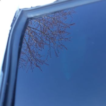 Safelite AutoGlass - Improperly installed weather seal and excessive sealant - Auto Glass Services Near Me - O'Fallon, Missouri Safelite AutoGlass - Improperly installed weather seal and excessive sealant - Auto Glass Services Near Me - O'Fallon, Missouri