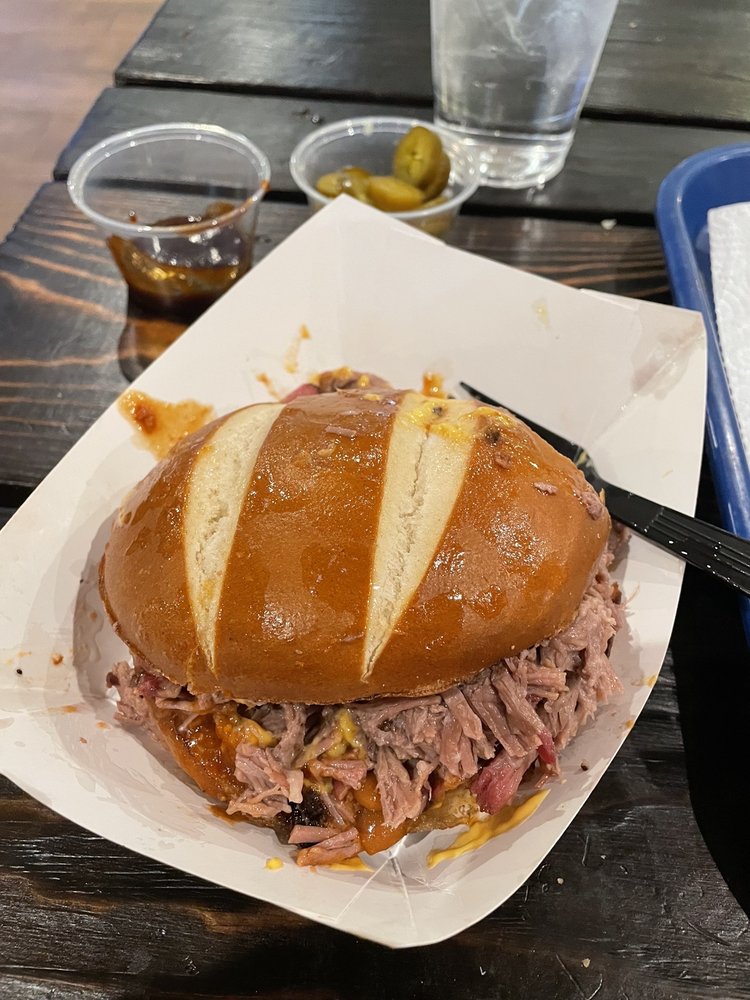 IDK BARBECUE OGDEN CLOSED 12 Photos & 14 Reviews 179 N