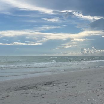Waterside Inn - Beach access - Hotels Near Me - Sanibel, Florida Waterside Inn - Beach access - Hotels Near Me - Sanibel, Florida