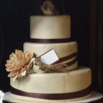 Freed's Bakery - Bakeries Near Me - Las Vegas, Nevada