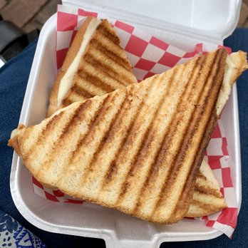 Cheese Louise - The Yellowhammer - pepperjack, chicken, bacon, and ranch. - Food Trucks Near Me - Tuscaloosa, Alabama