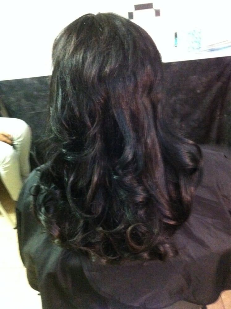 CUTTERS UNLIMITED 136 Mary Lou, Del Rio, Texas Hair Salons Phone