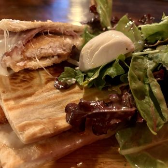 Romanacci - Trumbull - Chicken cutlet panini - Pizza Near Me - Trumbull, Connecticut